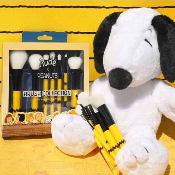 RUDE Cosmetics X Peanuts 7-PC Brush Set Collection - Picture 3 of 4